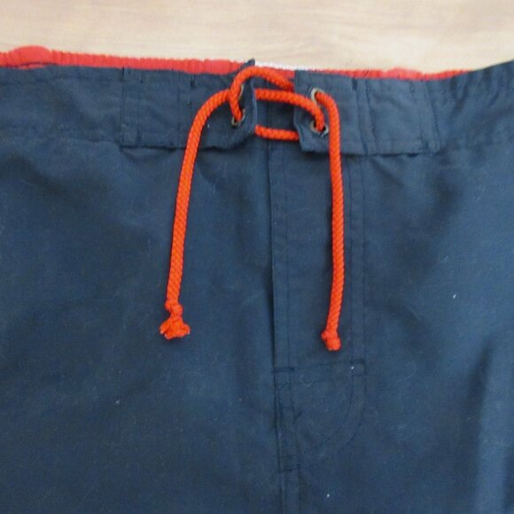 Spalding Athletic Men's Swim Board Trunks Size Small Black Red Gray Mesh Liner - Picture 6 of 8